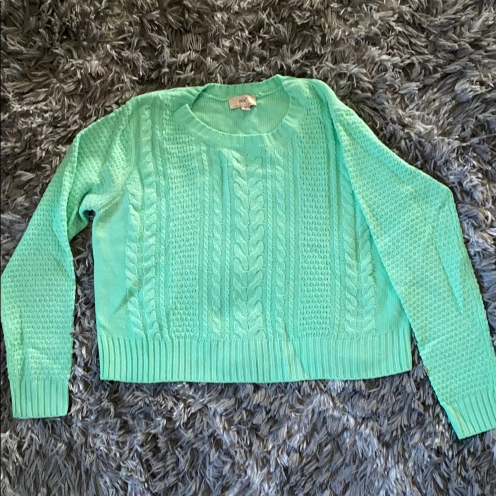 2/$20 - turquoise short crew neck sweater